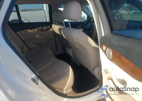 2017 Mercedes-Benz Glc 300 z USA, uszkodzony, nr VIN WDC0G4JB1HV005526